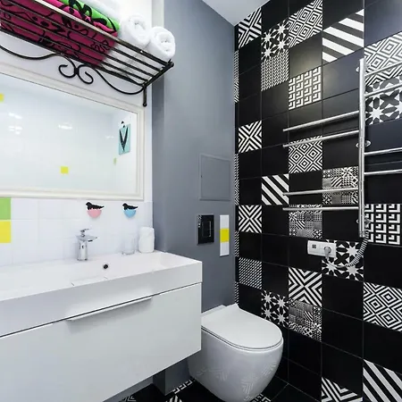 Francuzskij Bulvar, 19 жемчужина *