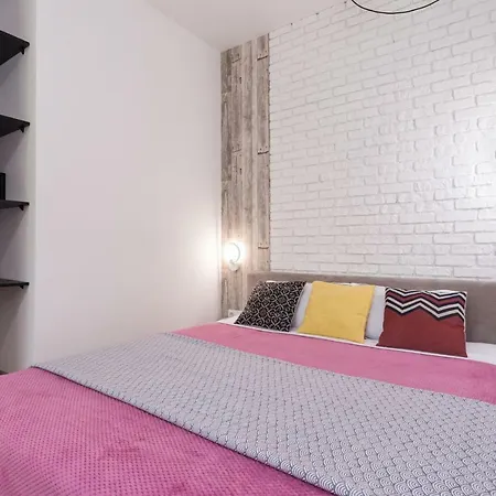 Francuzskij Bulvar, 19 жемчужина Lejlighed