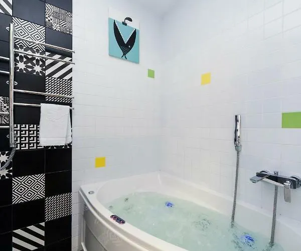 Francuzskij Bulvar, 19 жемчужина