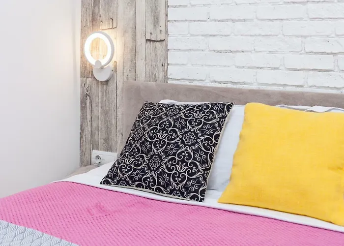 Francuzskij Bulvar, 19 жемчужина *