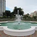 Francuzskij Bulvar, 19 жемчужина *